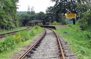 A walk on railway tracks with earphone on proves fatal for NITK student